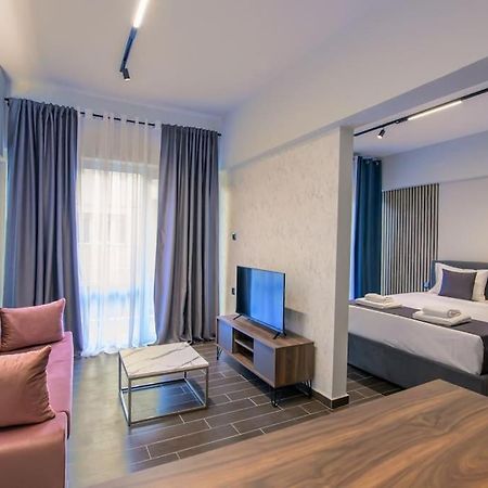 Luxury Central Apartment 4,1 ラリサ エクステリア 写真