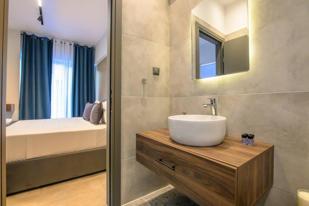 Luxury Central Apartment 4,1 ラリサ エクステリア 写真