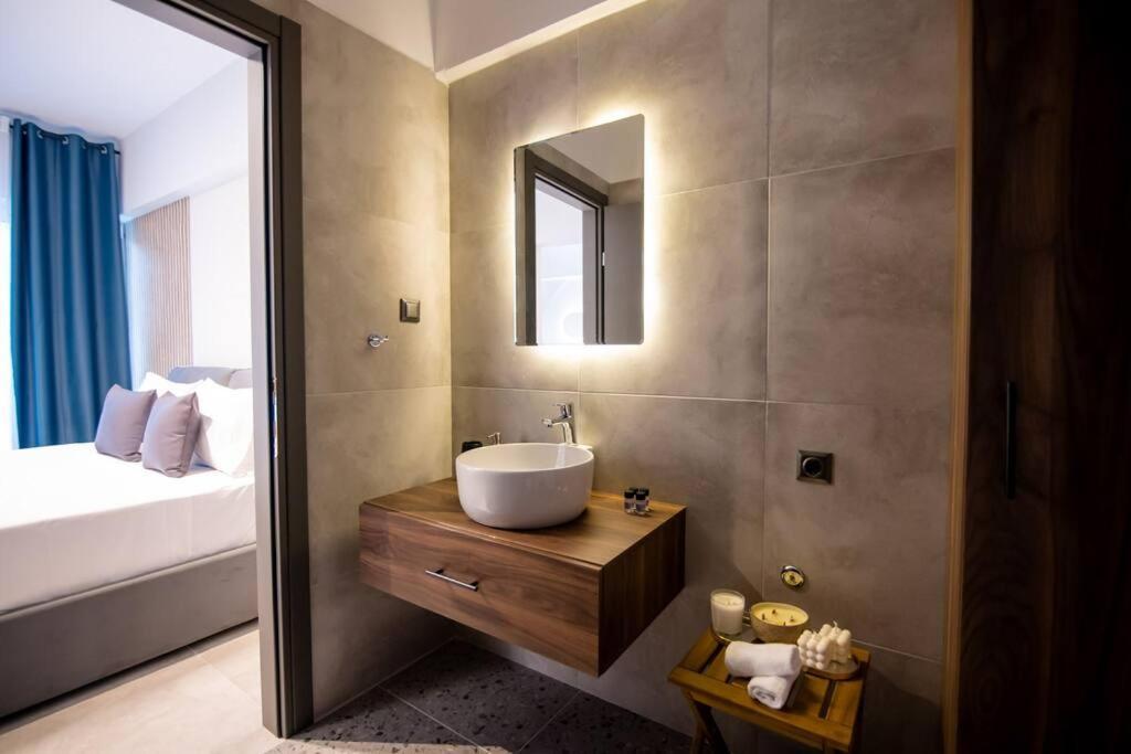 Luxury Central Apartment 4,1 ラリサ エクステリア 写真
