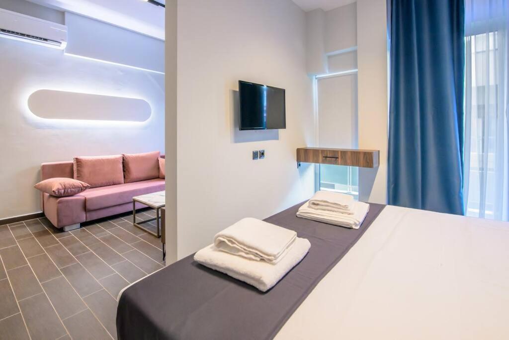 Luxury Central Apartment 4,1 ラリサ エクステリア 写真